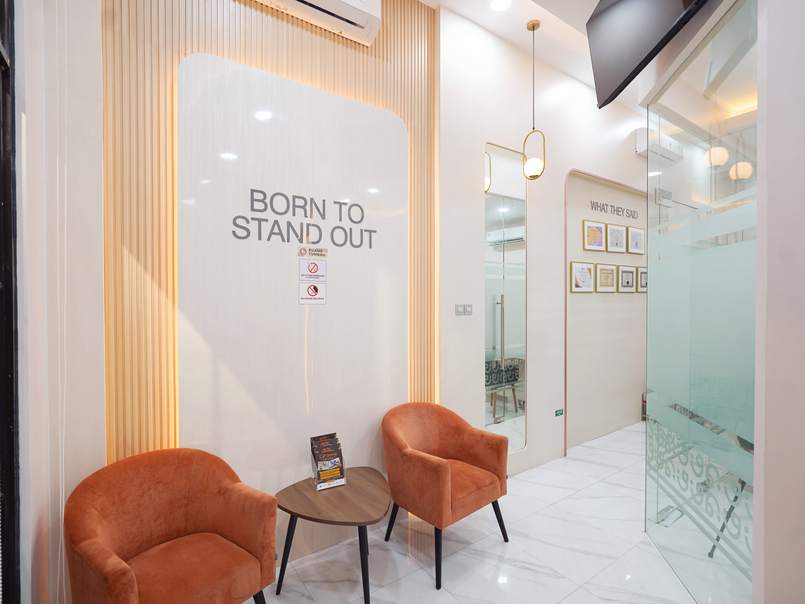 Klinik-Grin-Dental-Scarlett-Su